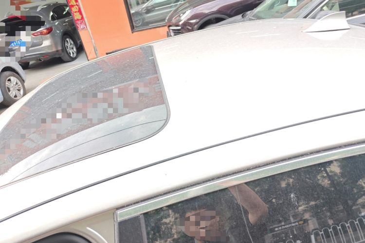 Used BMW 5 Series 2014 525Li Leading Model
