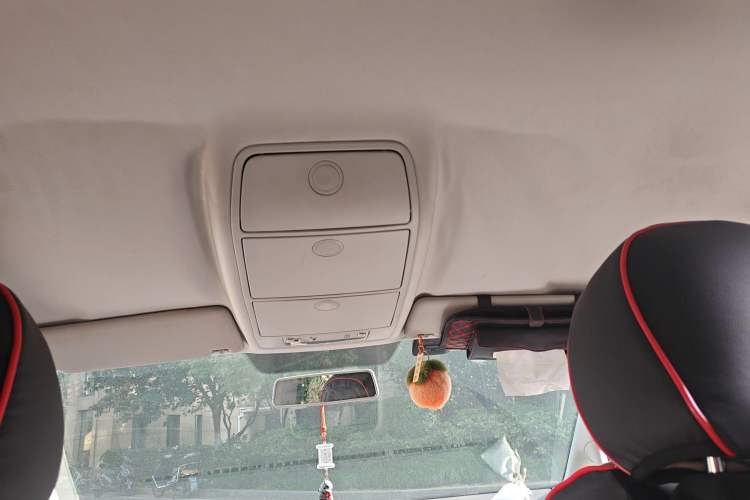 Used Volkswagen Touran 2013 1.4T Manual Fashion Edition 5 Seats
