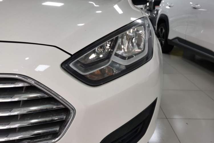 Used Ford Escort 2017 Revised Version 1.5L Automatic Comfort Edition
