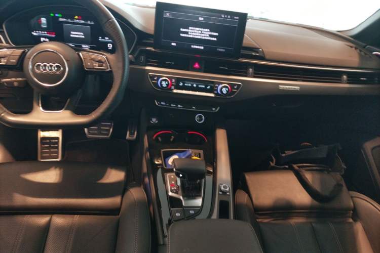 Used Audi A4L 2024 40 TFSI quattro RS Performance Package
