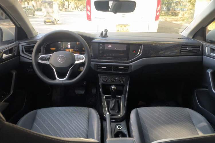 Used Volkswagen Lavida 2023 New Rui 1.5L Automatic New Yi Edition