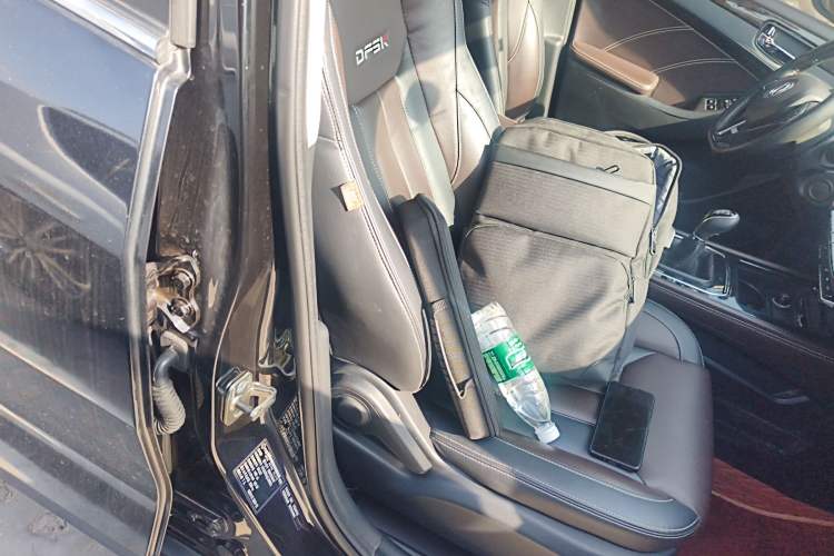 Used Dongfeng Fengon 580 2018 1.5T Manual Luxury Model