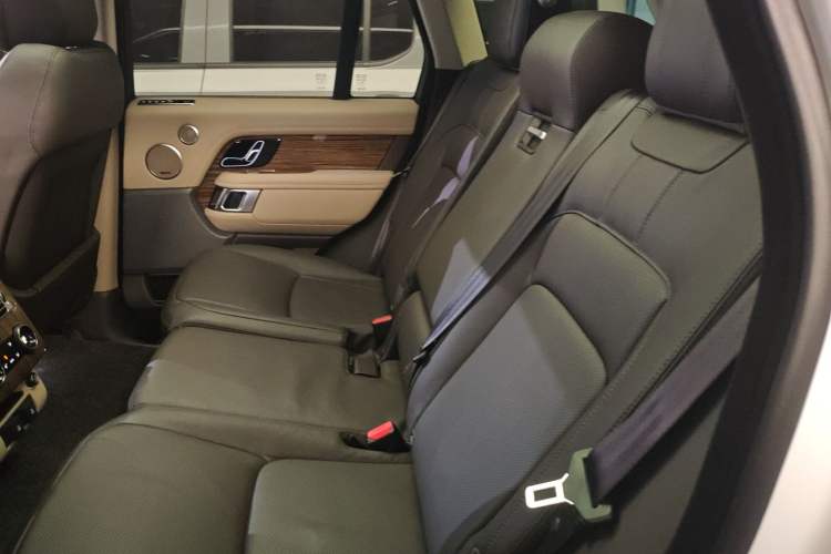 Used Land Rover Range Rover 2018 3.0 SC V6 Vogue Legacy Edition
