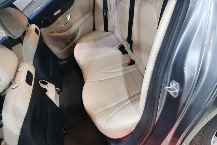 Used Mercedes-Benz C-Class 2017 Facelift C 200 L Sport Edition
