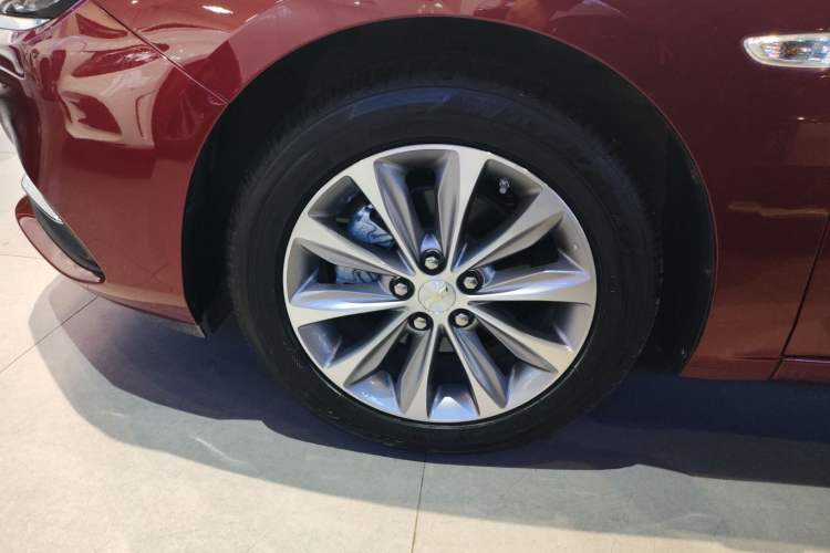 Used Chevrolet Monza 2022 320 Automatic Enjoyment Sunroof Version
