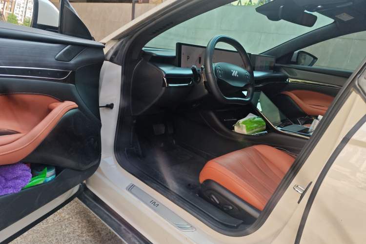 Used  L7 2022 Pro Model