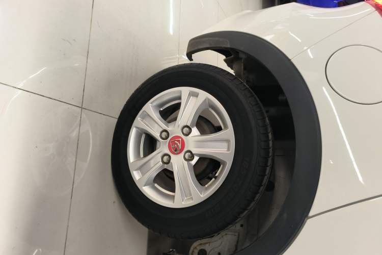 Used Baojun 310 2016 1.2L manual Comfort trim level
