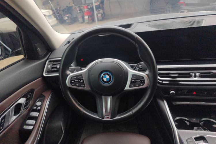 Used BMW i3 2023 eDrive 40 L Midnight Sports Package