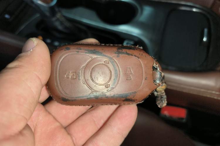 Used Buick Envision 2017 20T Two-Wheel Drive Luxury Model
