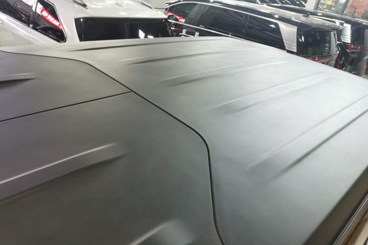 Used  BJ40 2023 2.0T Automatic Four-Wheel Drive Urban Hunter Edition Chivalrous Type
