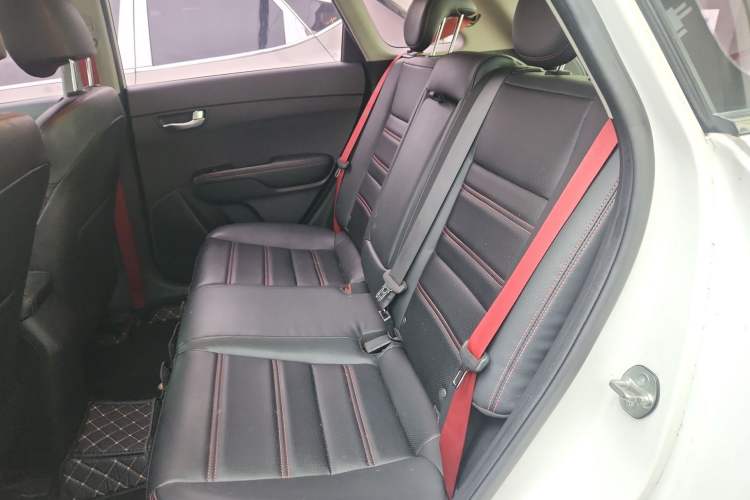 Used Kia KX3 2015 1.6T Automatic Two-Wheel Drive Special