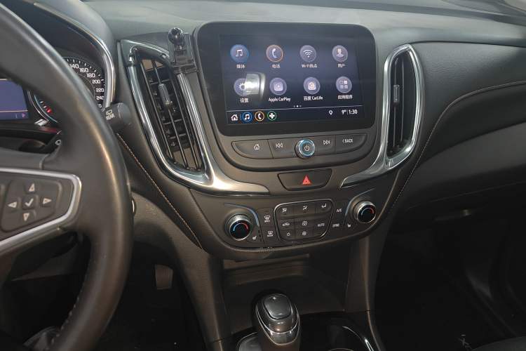 Used Chevrolet Equinox 2019 535T Automatic YuJie Edition China VI