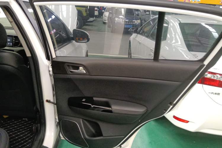 Used Kia KX5 2016 1.6T Automatic Two-Wheel Drive DLX
