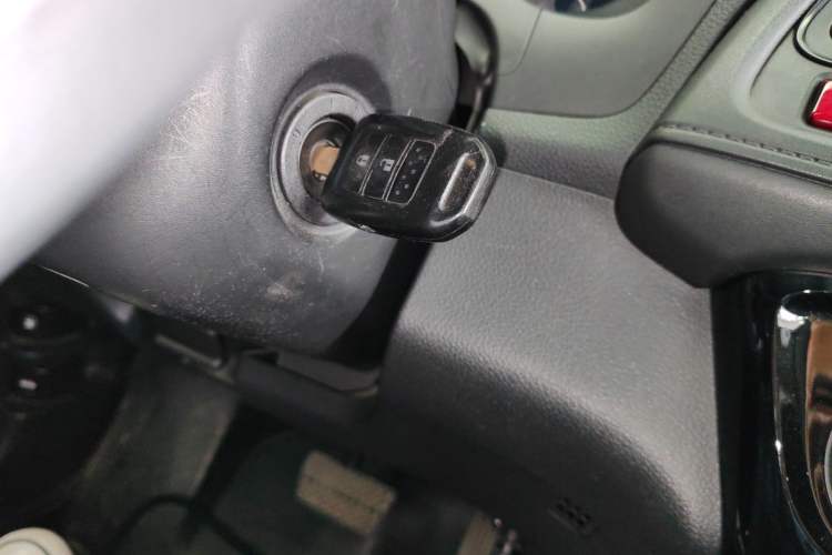 Used Honda Vezel 2015 1.5L CVT two-wheel drive Comfort trim