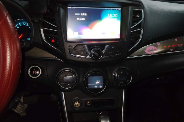 Used BYD Song 2016 GaiShi Edition 1.5TID Automatic Elite Model
