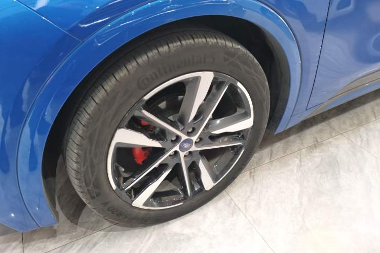 Used Ford EVOS 2022 Facelift EcoBoost 245 ST-Line
