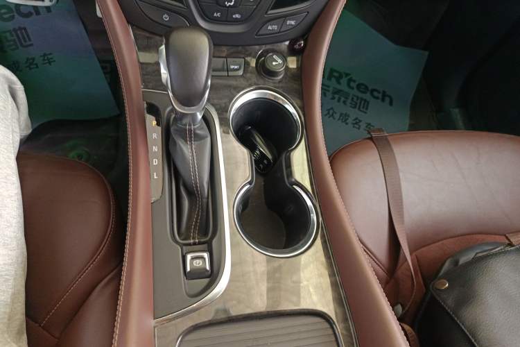 Used Buick Envision 2016 28T Four-Wheel Drive Elite Version
