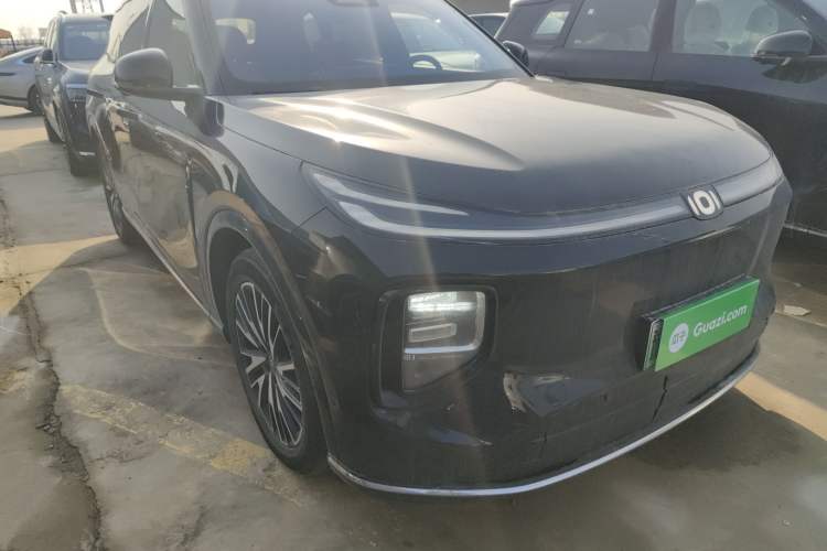 Used  Q07 2025 215 Flagship PLUS