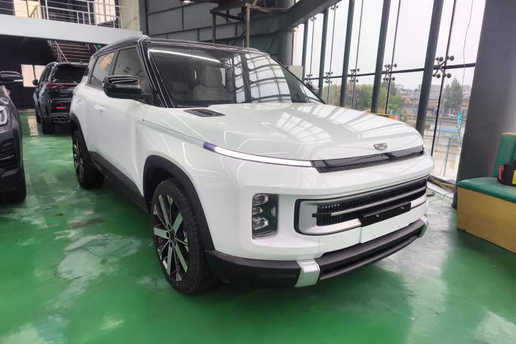 Used Geely Auto icon 2025 Linglong 1.5TD Ruyi Edition
