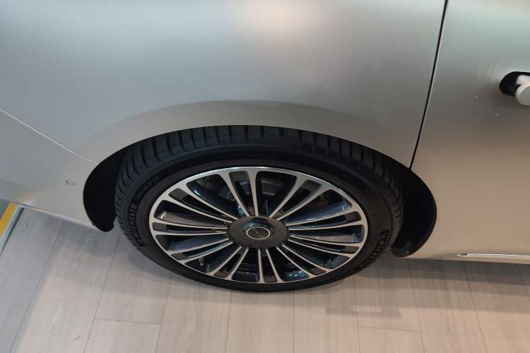 Used Hima Stelato S9 2024 All-Electric Ultra Four-Wheel-Drive Flagship Edition
