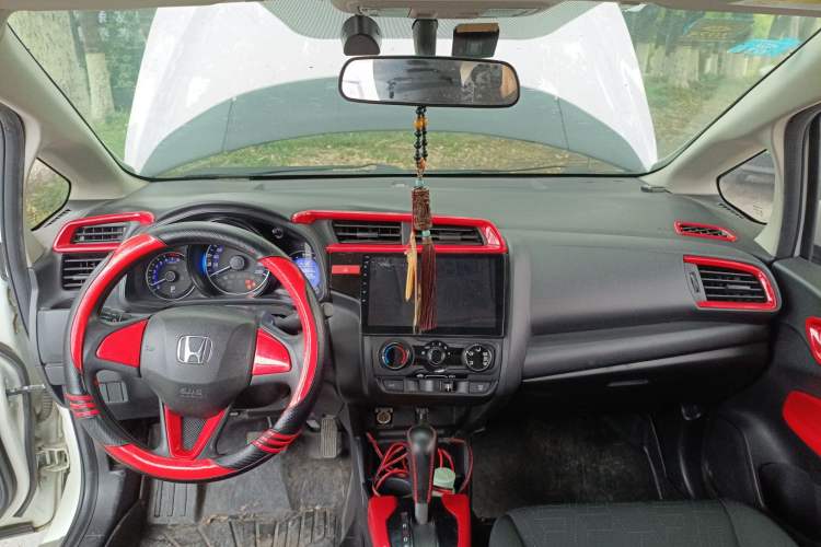 Used Honda Fit 2016 1.5L LXS CVT Comfort Sunroof Version
