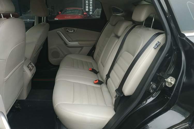 Used Venucia T90 2017 2.0L CVT Smart Edition