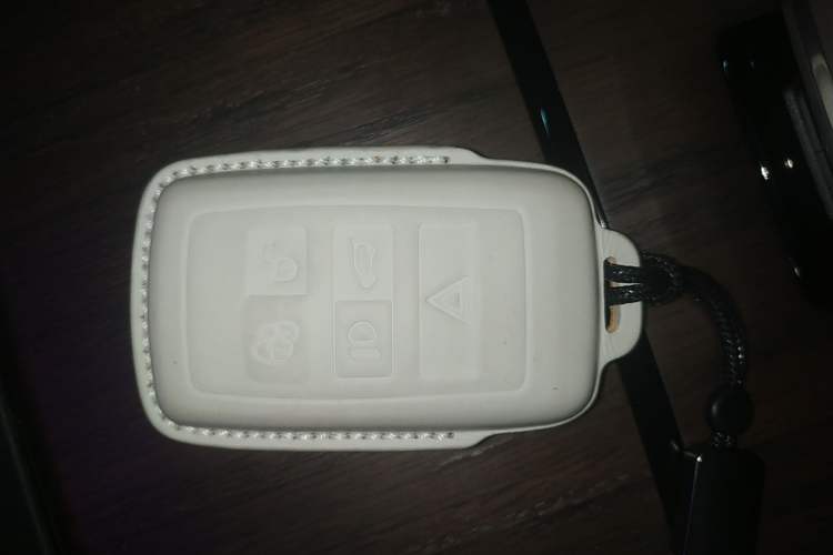 Used Land Rover Discovery Sport 2024 Performance Tech Edition
