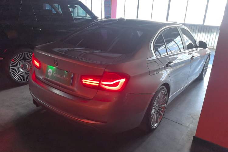 Used BMW 3 Series 2018 320Li Fashion Model
