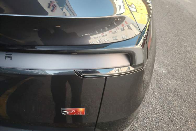 Used Tesla Model Y 2025 Rear-Wheel Drive First Edition