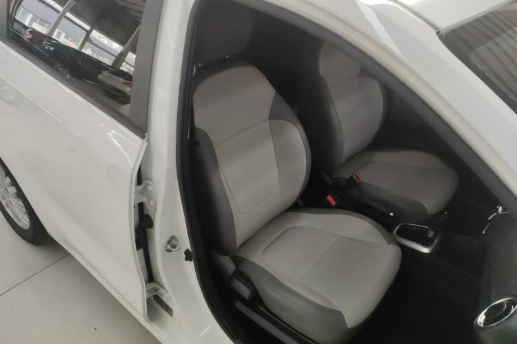 Used Kia Pegas 2017 1.4L Automatic Value Edition
