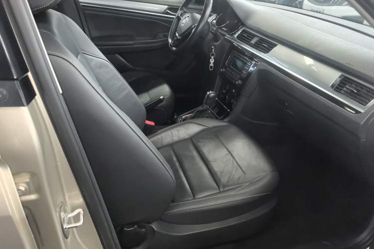 Used Volkswagen Bora 2016 1.6L Automatic Comfort Model
