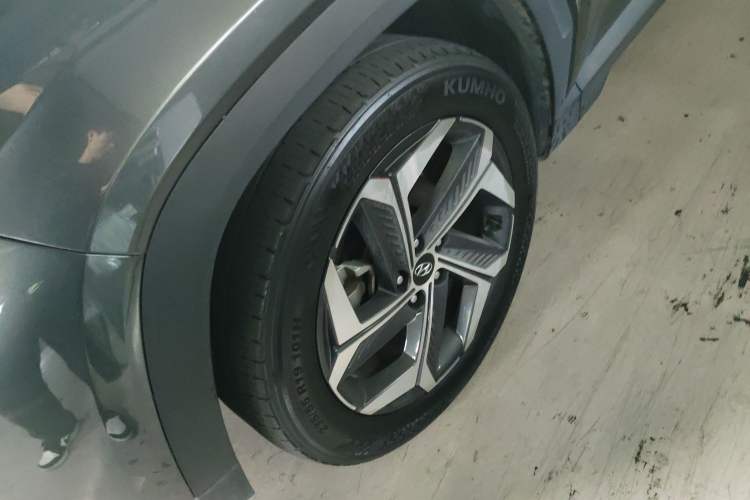 Used Hyundai Tucson 2023 Tucson L 1.5T Automatic Two-Wheel Drive DLX Luxury Edition
