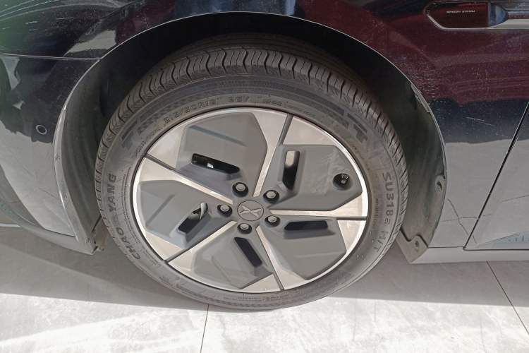 Used XPeng MONA M03 2024 620 with Ultra-Long Range