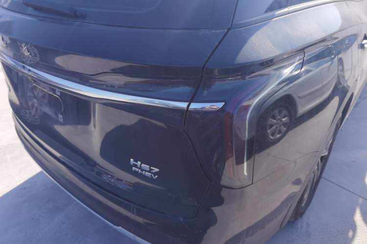 Used Hongqi HS7 PHEV 2024 2.0T PHEV Four-Wheel Drive Flagship Edition 7 Seats
