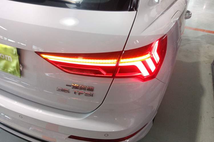 Used Audi Q3 2024 35 TFSI Ambition Dynamic Edition