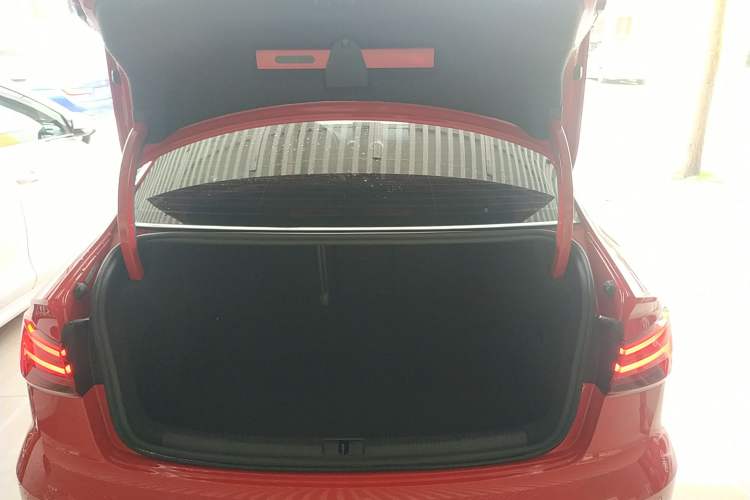 Used Audi A3 2020 Limousine 35 TFSI Fashion Edition China VI Emission Standard
