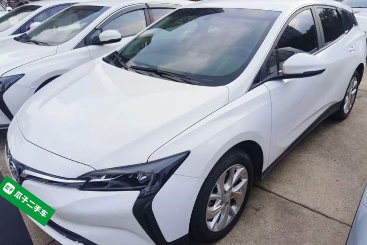 Used Buick Velite 6 2023 430km Range Commuter Version
