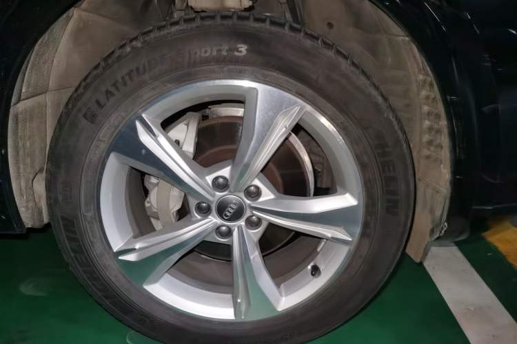 Used Audi Q5L 2018 40 TFSI Prestige Edition China VI Emission Standard