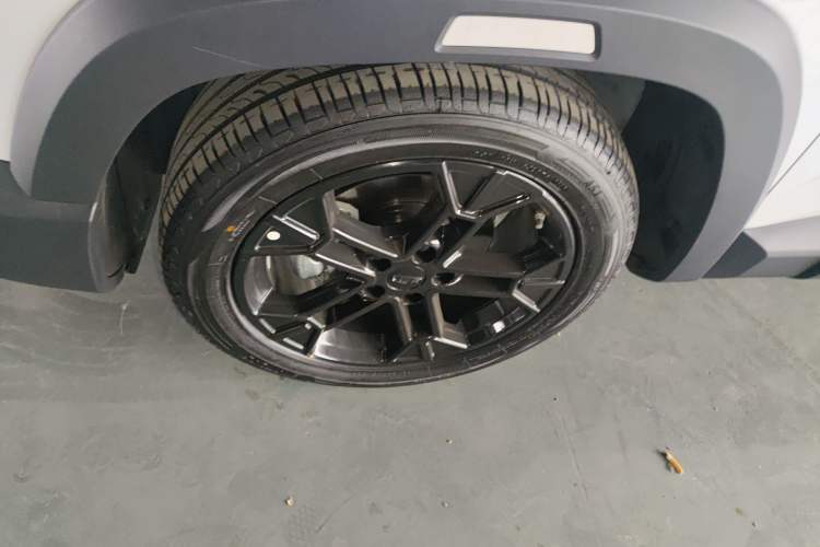 Used Geely Auto Cowboy 2025 1.5TD Trendy Play Edition