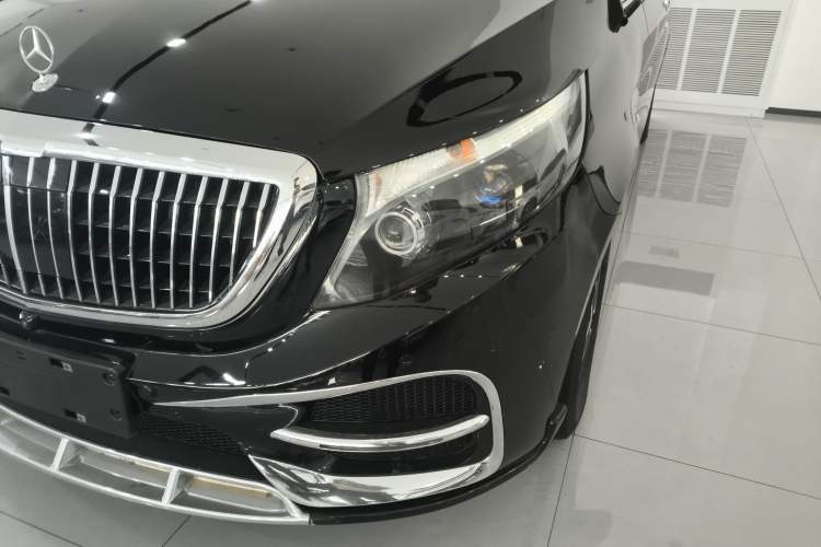 Used Mercedes-Benz Vito 2021 2.0T Elite Version 7 Seats
