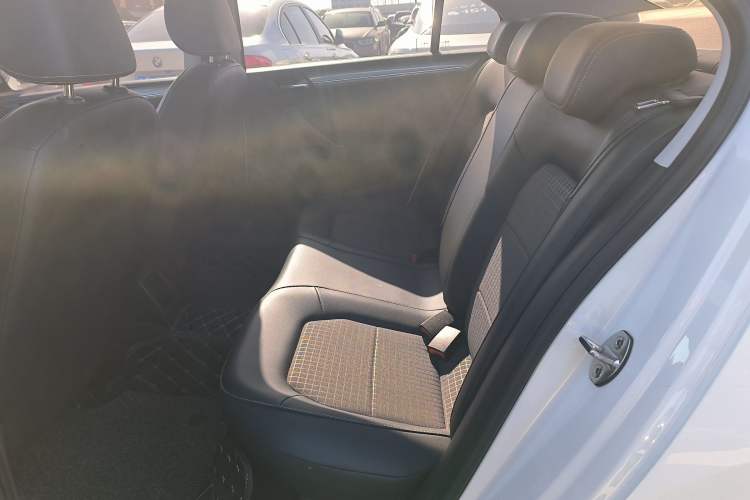 Used Volkswagen Santana 2016 1.6L Automatic Comfort Edition
