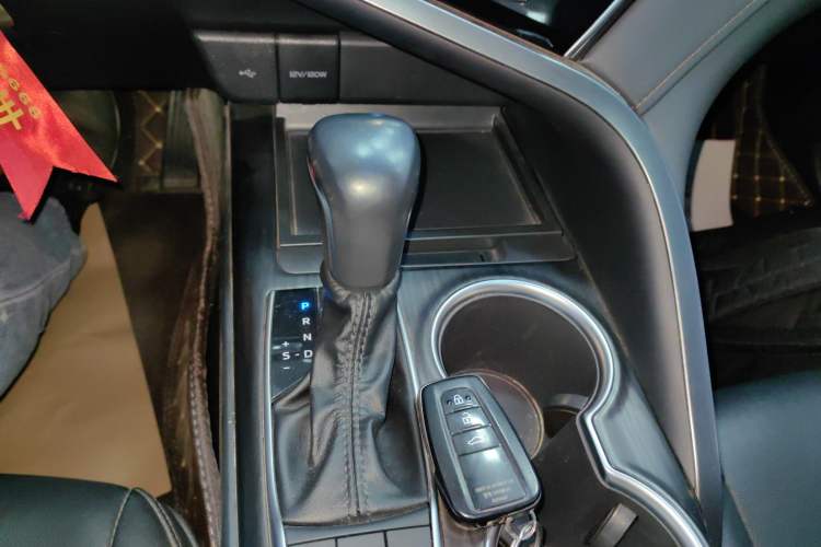 Used Toyota Camry 2021 2.5G Luxury Edition
