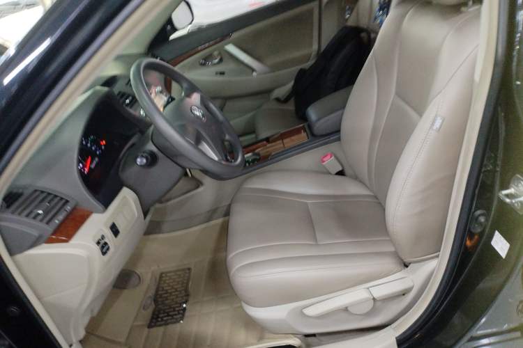 Used Toyota Camry 2013 200E Classic Elite Edition
