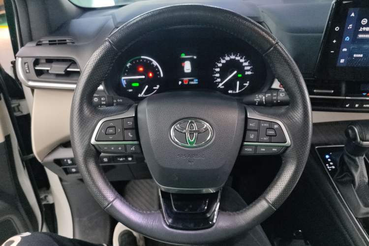 Used Toyota Granvia 2023 2.5L Hybrid Prestige VIP Edition