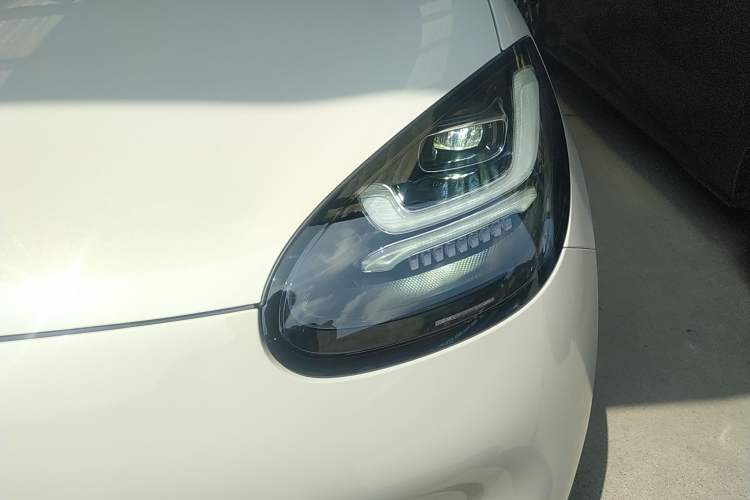 Used Wuling Bingo 2023 333 km Lingxi Connected+ Version
