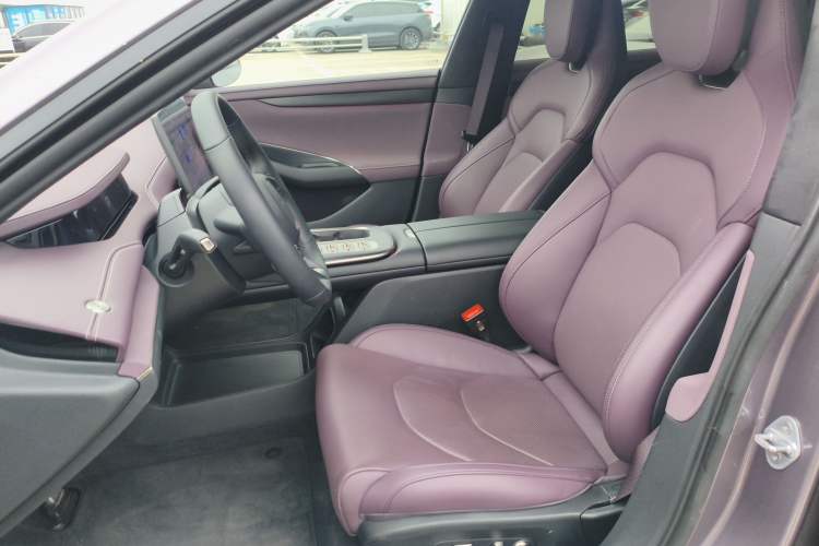 Used  SU7 2024 Four-Wheel Drive Ultra-Long Range Advanced Intelligent Driving Max Edition
