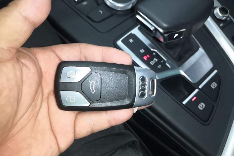 Used Audi A5 2017 Coupe 40 TFSI Fashion Model
