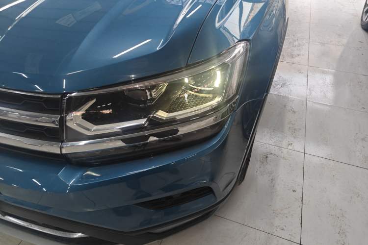 Used Volkswagen Tharu 2019 280TSI Two-Wheel Drive Flagship Edition China V Standard