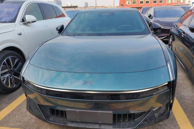 Used XPeng P7 

