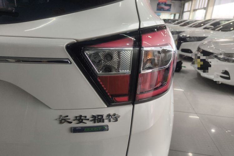 Used Ford Kuga 2018 EcoBoost 180 Two-Wheel-Drive Luxury Wing Edition